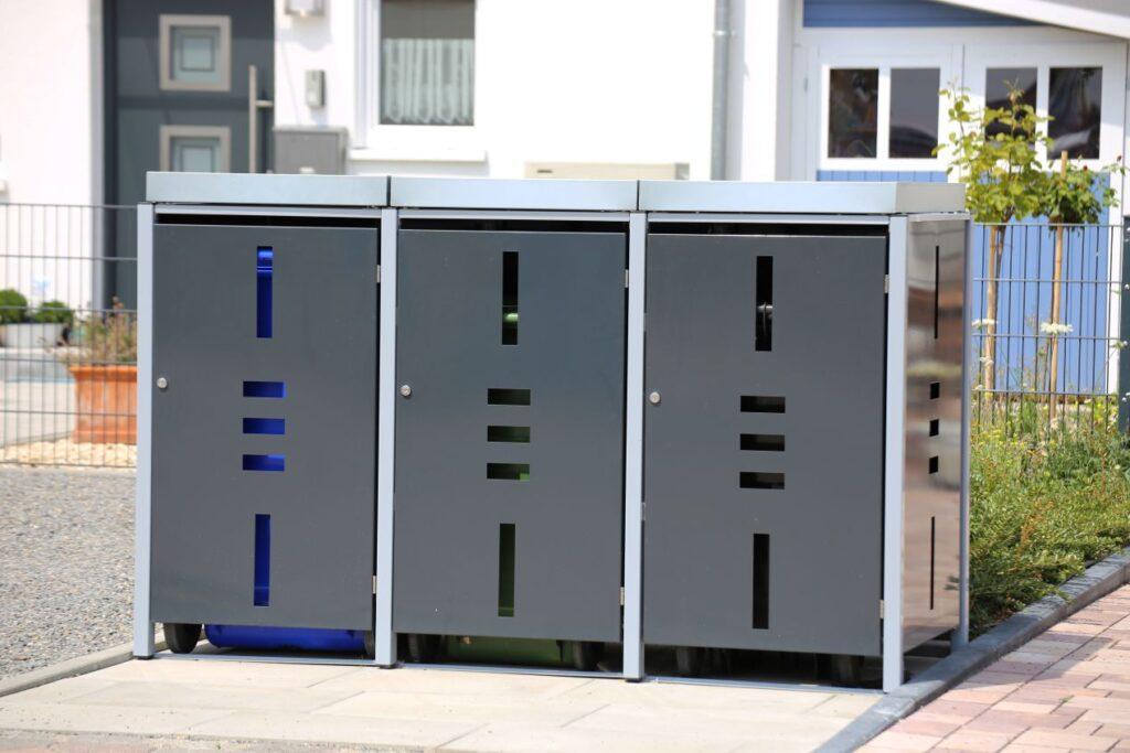 muelltonnenbox metall design loesung fuer eingangsbereich ordnung und schutz im aussenbereich